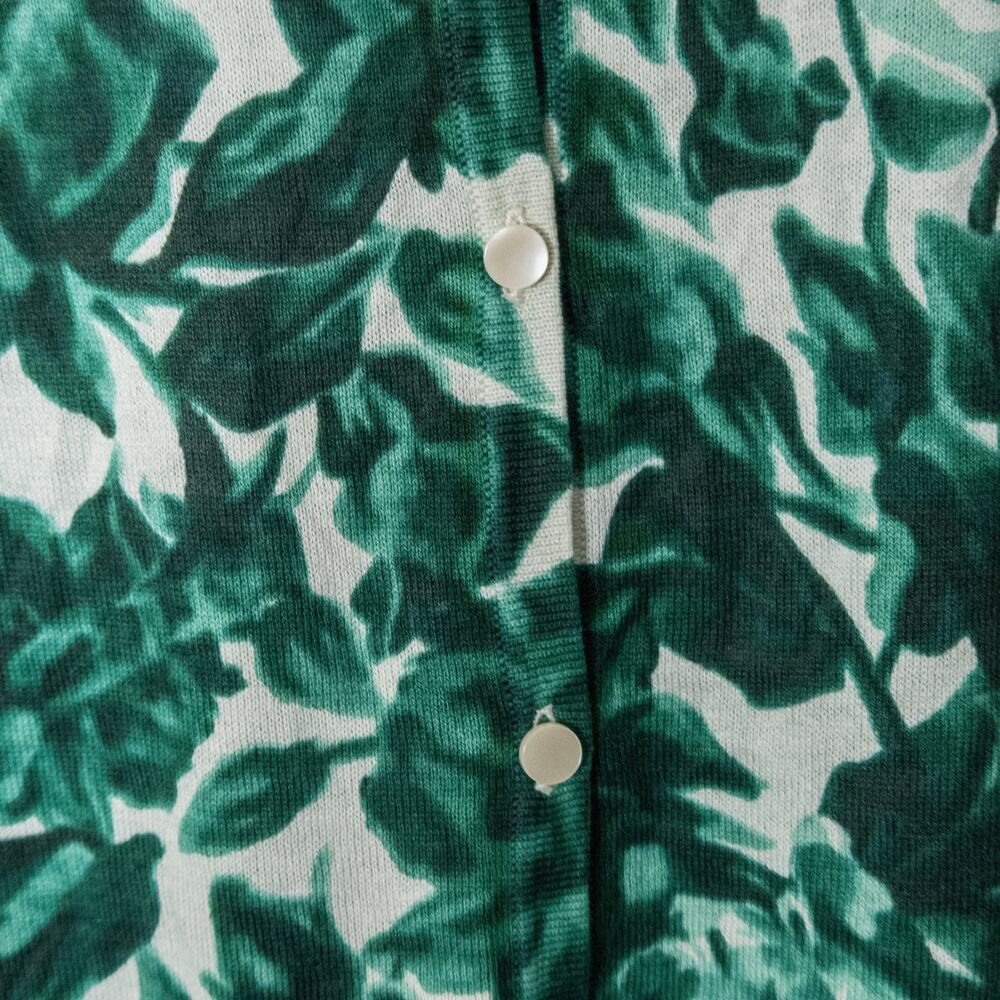 Talbots Women’s Blouse Green Floral Botanical Garden Prep Lightweight Knit Large - Picture 6 of 10